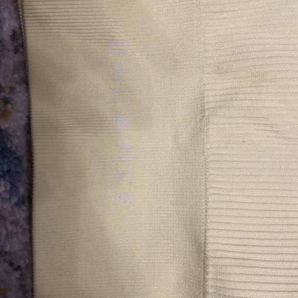 Work out top - Picture 4 of 4